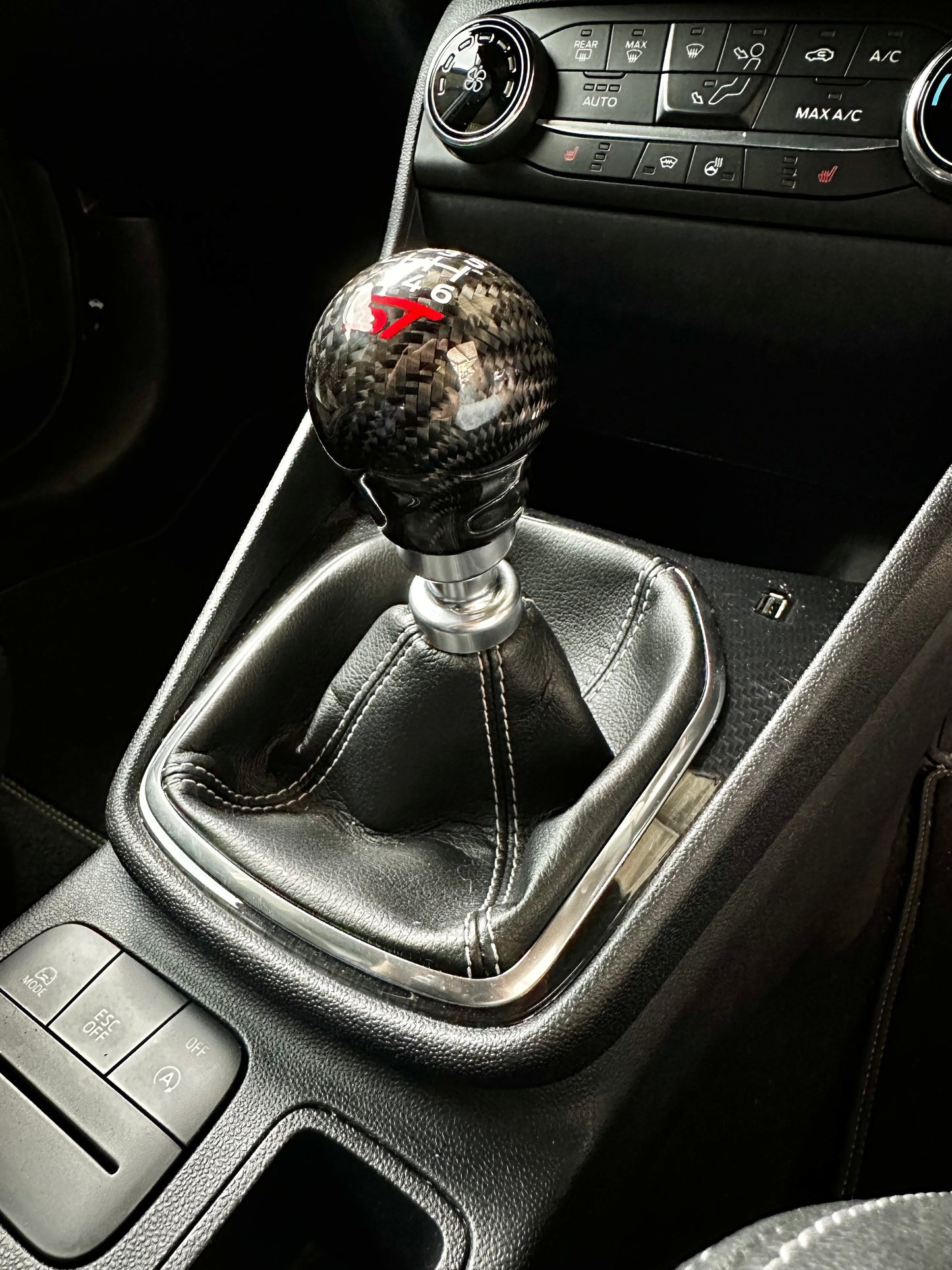 Ford Performance Style Genuine Carbon Gearknob MK8 Fiesta ST